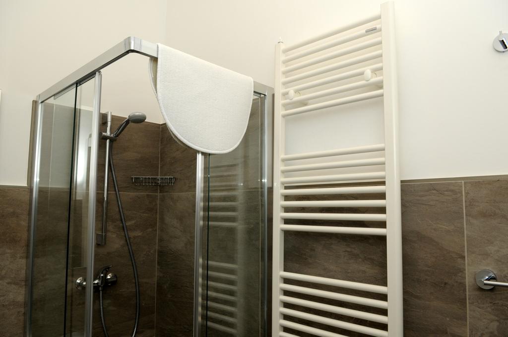 Della Torre Rooms Lecce Ngoại thất bức ảnh