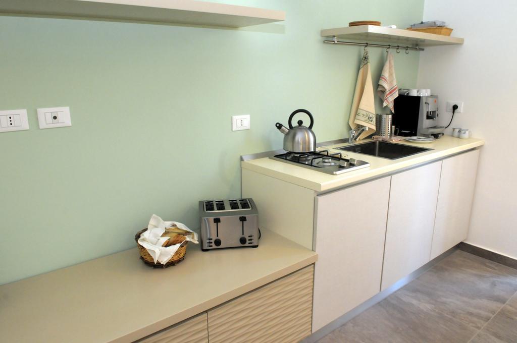 Della Torre Rooms Lecce Ngoại thất bức ảnh