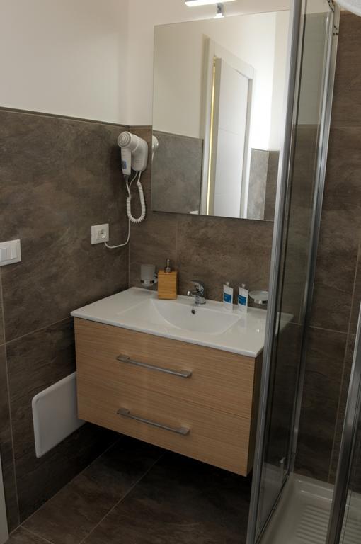 Della Torre Rooms Lecce Ngoại thất bức ảnh