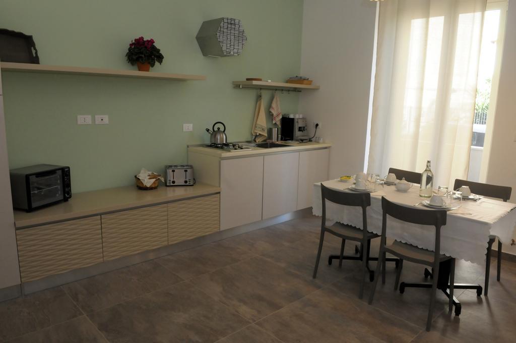 Della Torre Rooms Lecce Ngoại thất bức ảnh